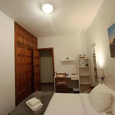 Privada En La Laguna בית אירוח *